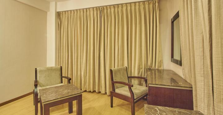 Treebo Trend Hotel Parker Ahmedabad Buitenkant foto